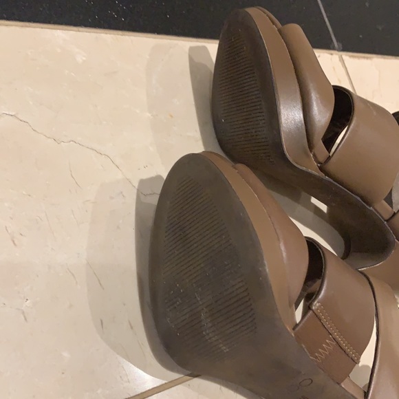 ALDO high heels rarely worn - Picture 4 of 4